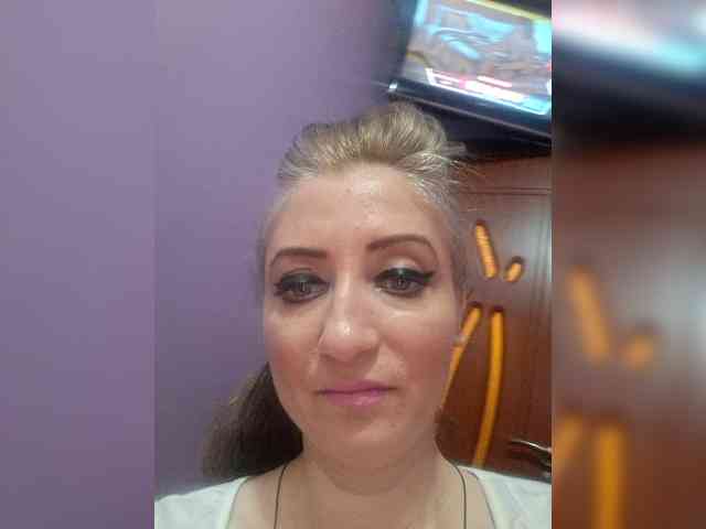 ChristianaHot webcam