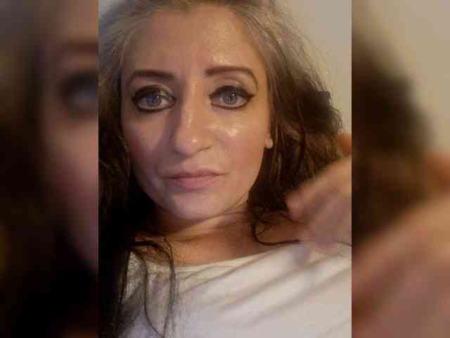 ChristianaHot webcam