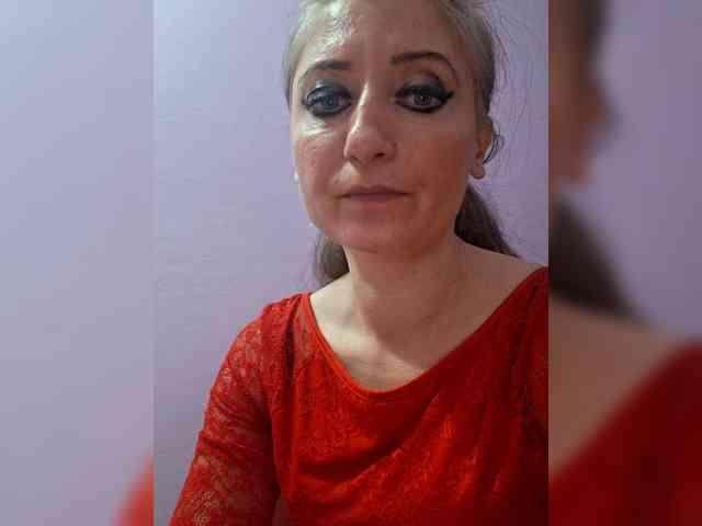 ChristianaHot webcam