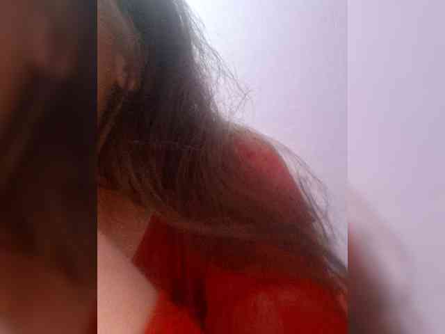 ChristianaHot webcam