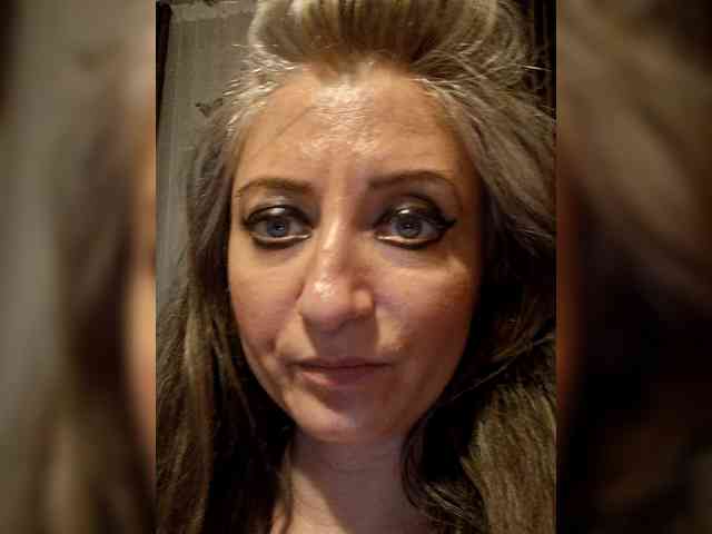 ChristianaHot webcam