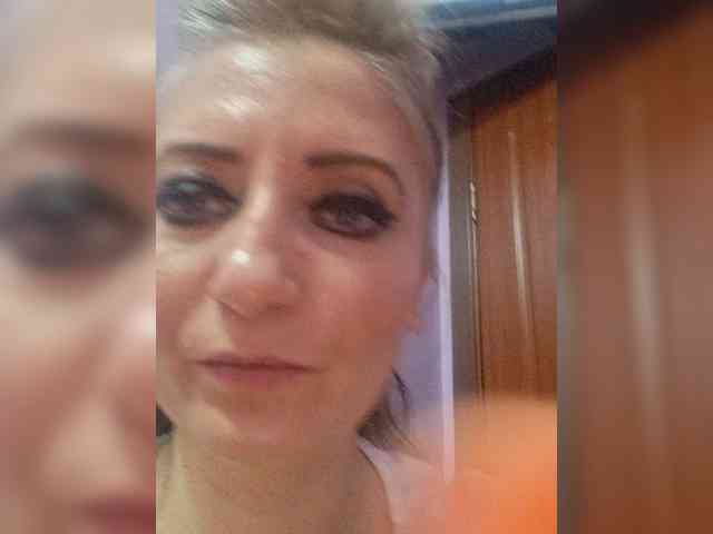 ChristianaHot webcam