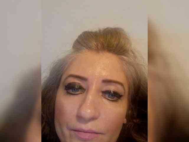 ChristianaHot webcam