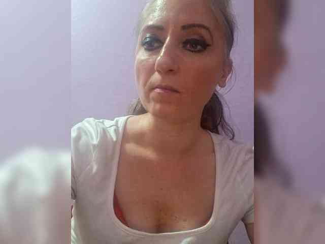 ChristianaHot webcam