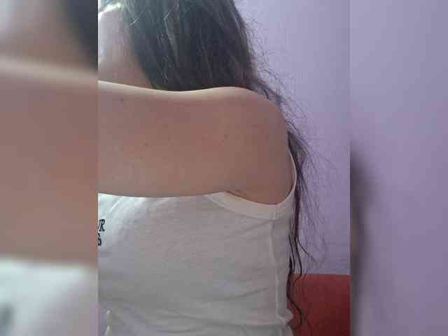 ChristianaHot webcam