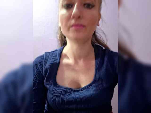 ChristianaHot webcam