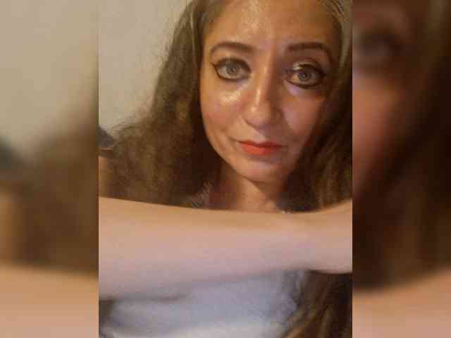 ChristianaHot webcam