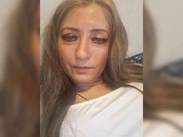 ChristianaHot webcam