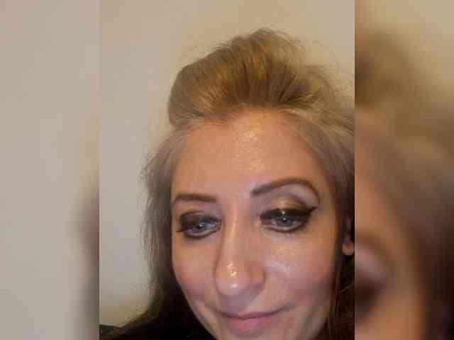 ChristianaHot webcam