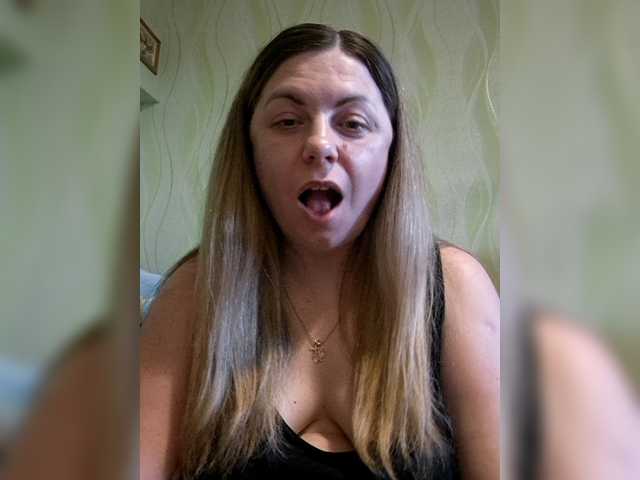 Mishellca's BongaCams show and profile