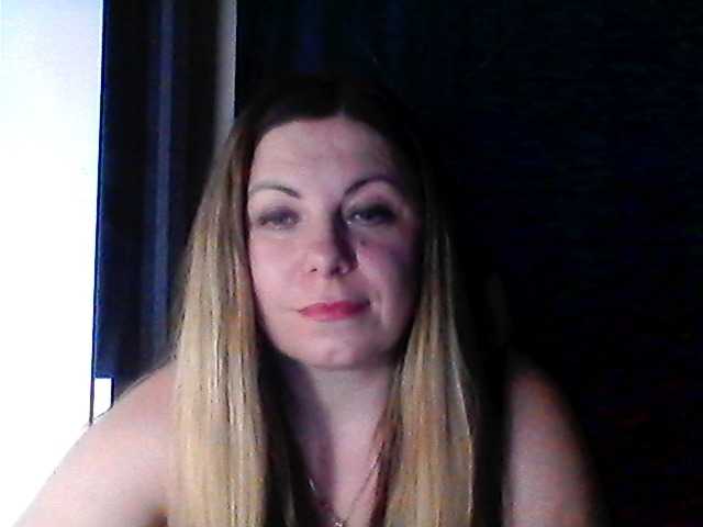 Mishellca's BongaCams show and profile