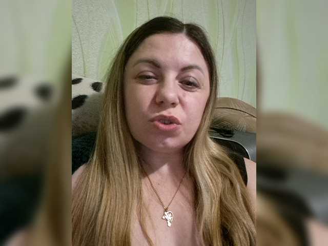 Mishellca's BongaCams show and profile