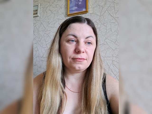 Mishellca's BongaCams show and profile