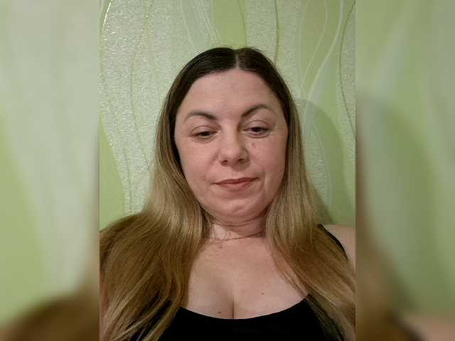 Mishellca's BongaCams show and profile