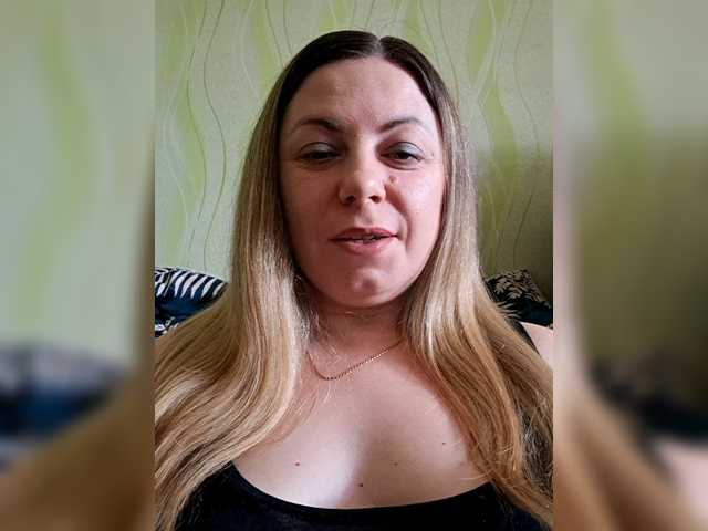 Mishellca's BongaCams show and profile