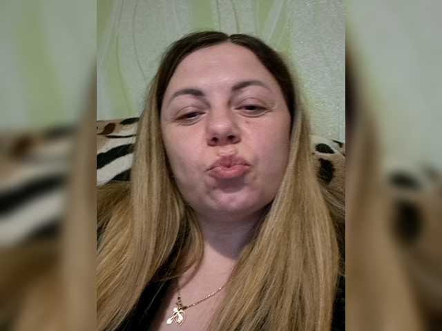 Mishellca – webcam model profile photo