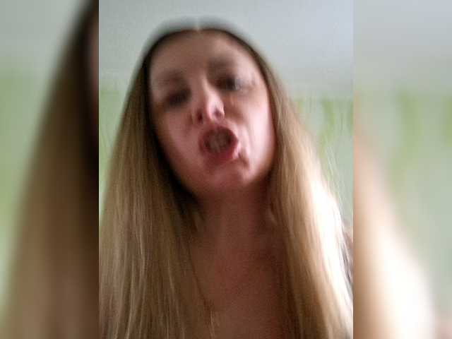 Mishellca – webcam model profile photo