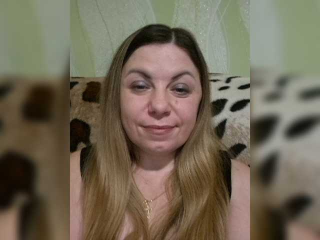 Mishellca's BongaCams show and profile