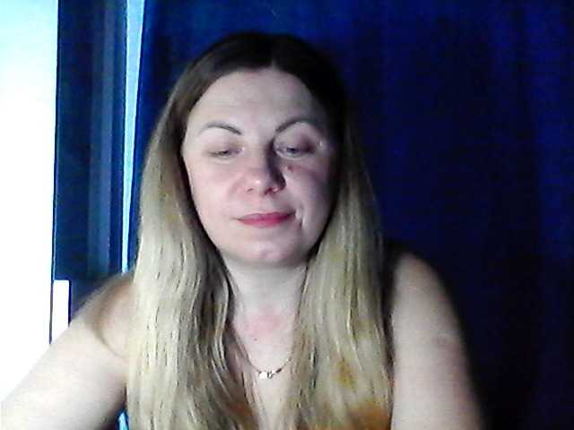 Mishellca's BongaCams show and profile