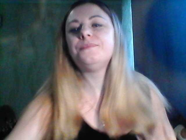 Mishellca's BongaCams show and profile