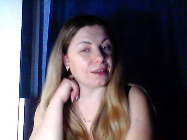 Mishellca's BongaCams show and profile