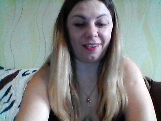 Mishellca's BongaCams show and profile