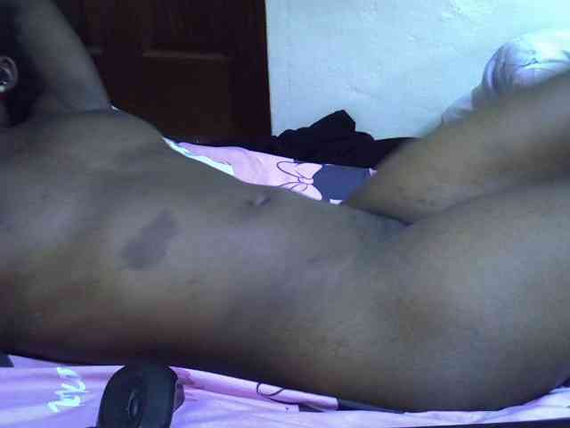 sexyshary Live Webcam on BongaCams