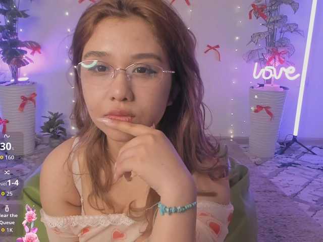 Larami live cam profile