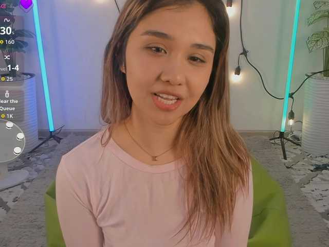 Larami's BongaCams show and profile