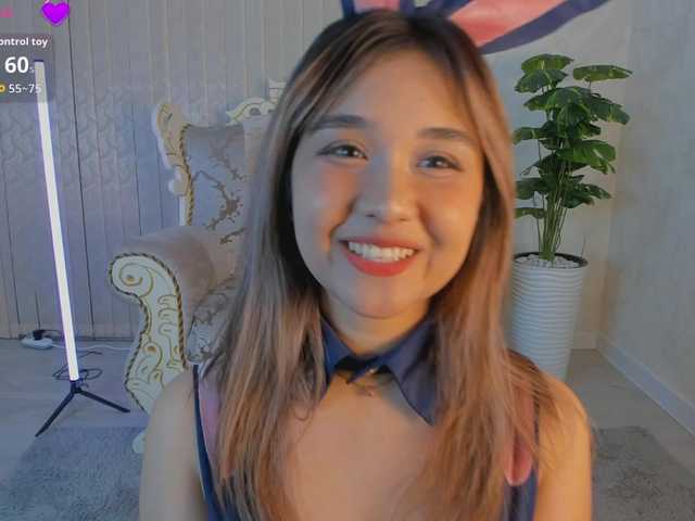 Larami – webcam model profile photo