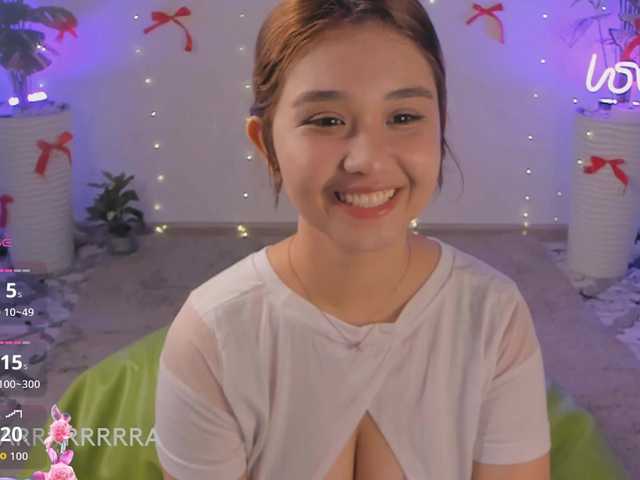 Larami's BongaCams show and profile