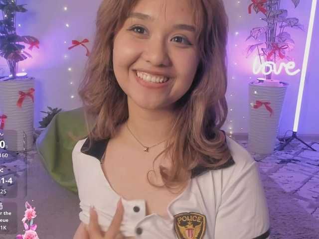 Larami's BongaCams show and profile