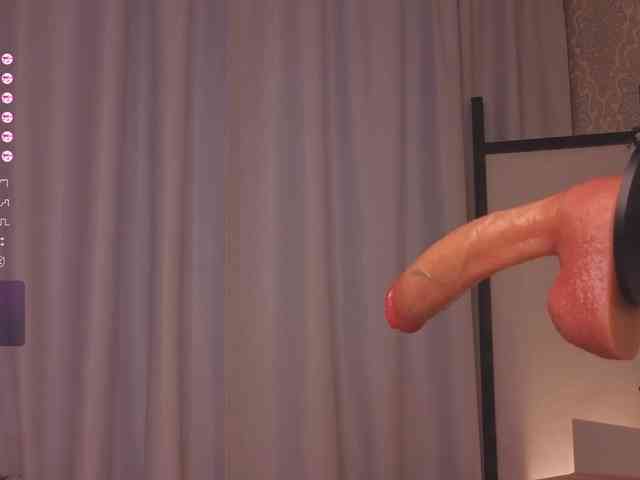 MillieBobby-JR webcam