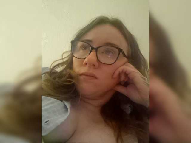 Emmalou38 – webcam model profile photo