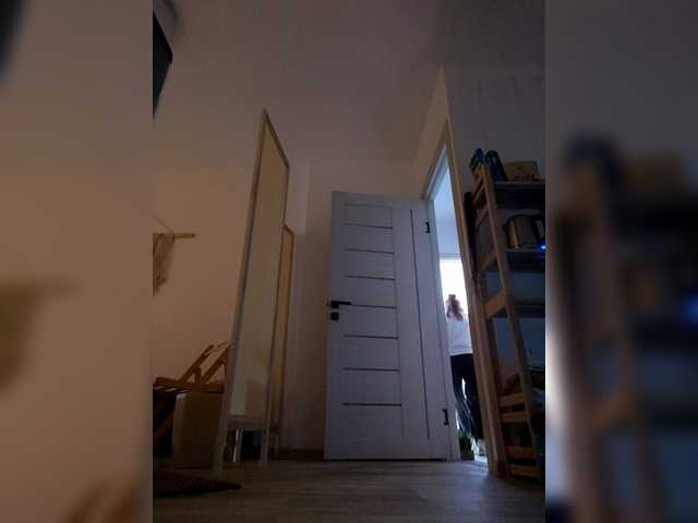 Marry357's BongaCams show and profile