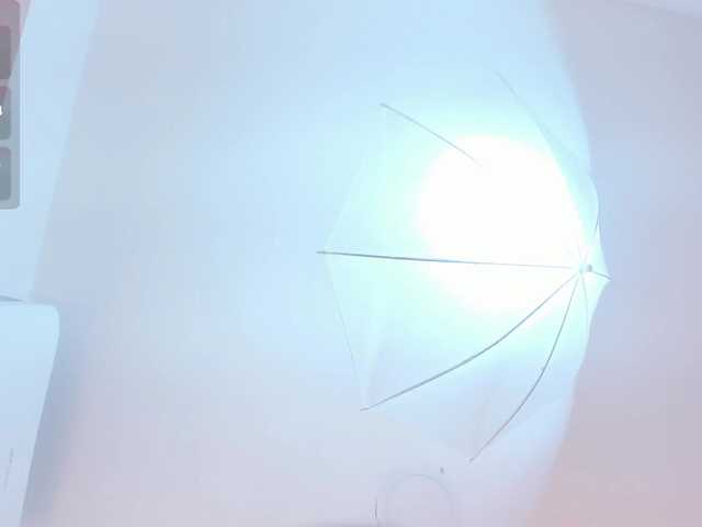 Arianaa-Cooper's BongaCams show and profile