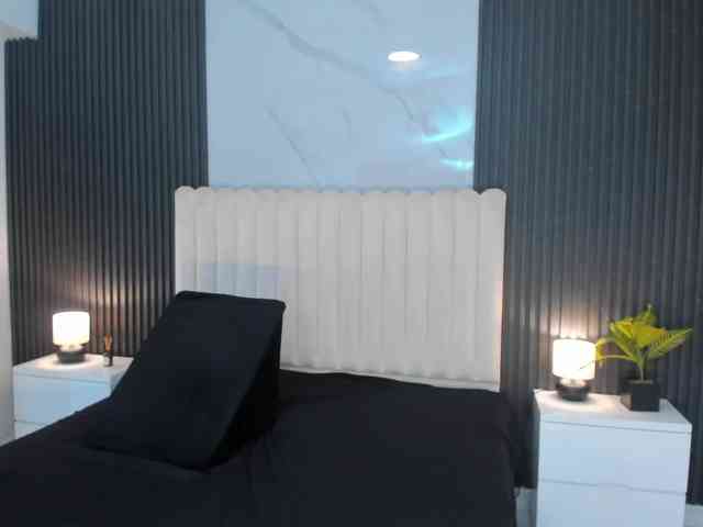 Arianaa-Cooper Arianaa-Cooper