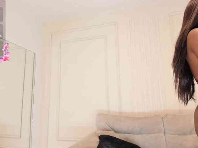 Arianaa-Cooper Live Webcam on BongaCams