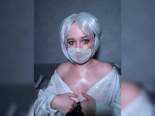 Elenanna's BongaCams show and profile