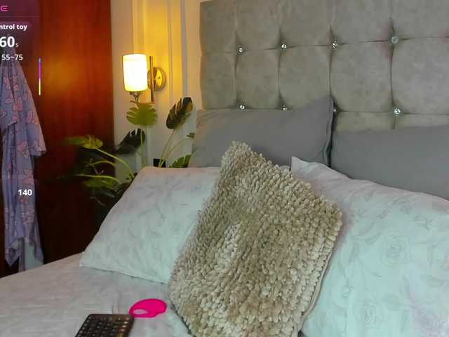 LiaRouse's BongaCams show and profile