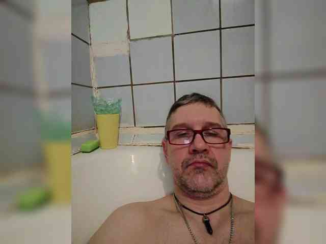 dragon100 Live Webcam on BongaCams