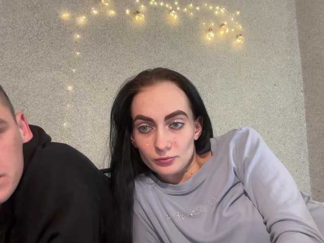 MollySexWife Live Cam on BongaCams and RICams