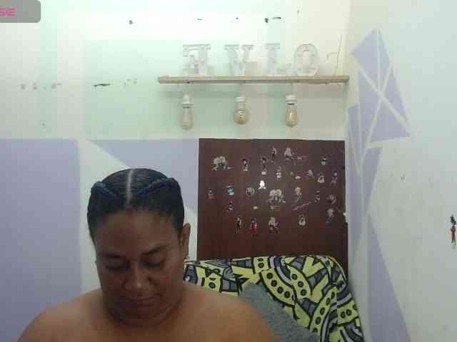 Sharonmercury webcam