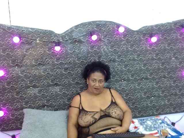 Sharonmercury webcam