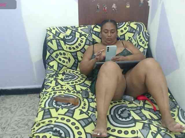 Sharonmercury webcam