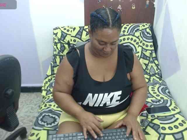 Sharonmercury webcam