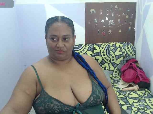 Sharonmercury webcam