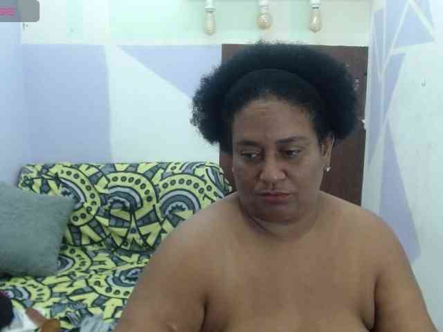 Sharonmercury webcam