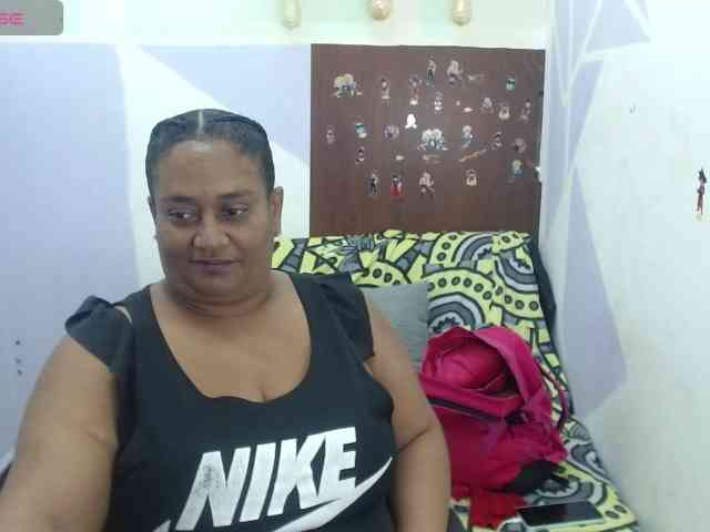 Sharonmercury webcam