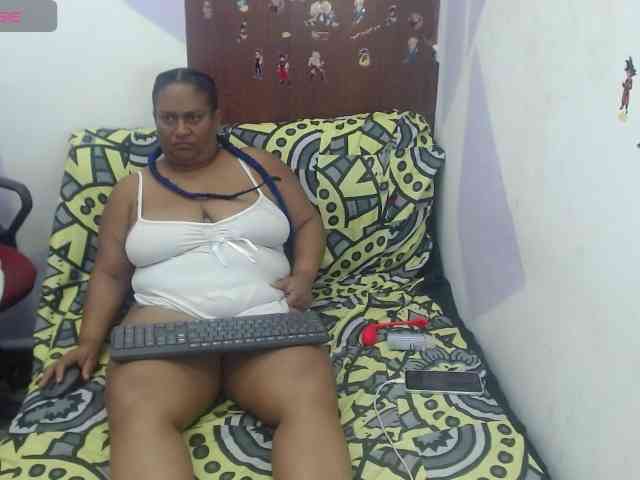 Sharonmercury webcam